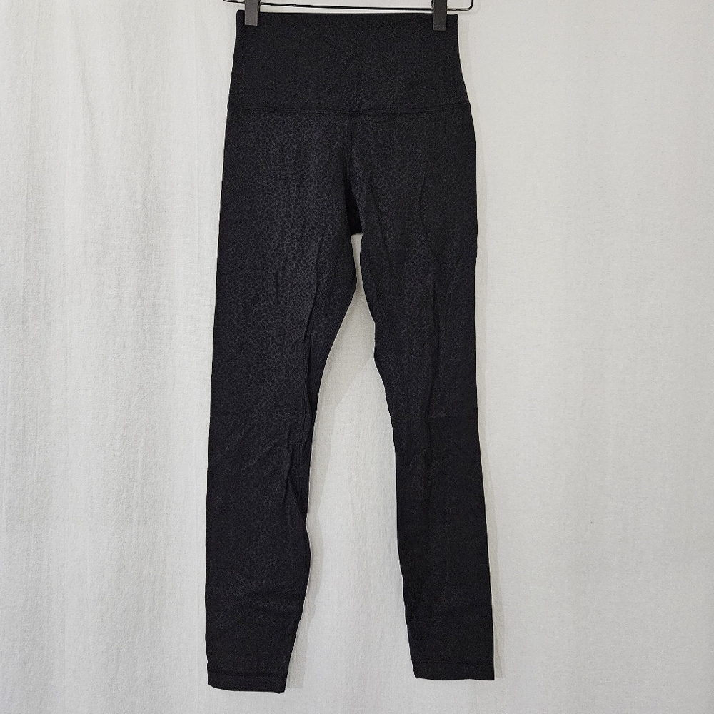 Lululemon Athletica Leggings in Black Animal Print Women's Size 4